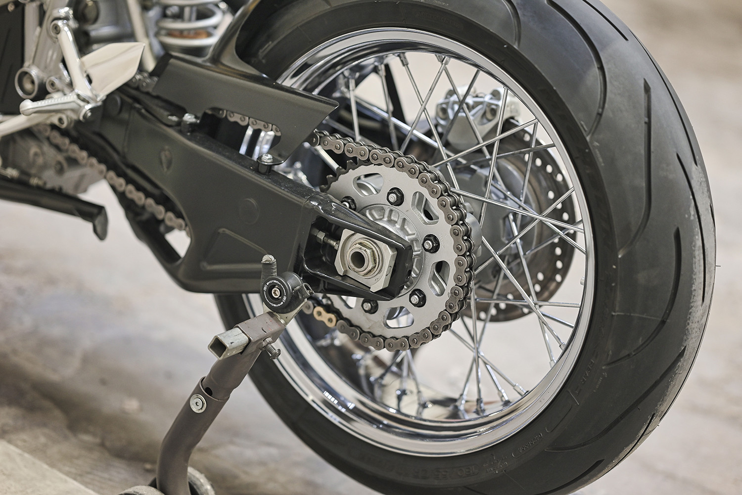 Vành Sport Classic trên Ducati 749