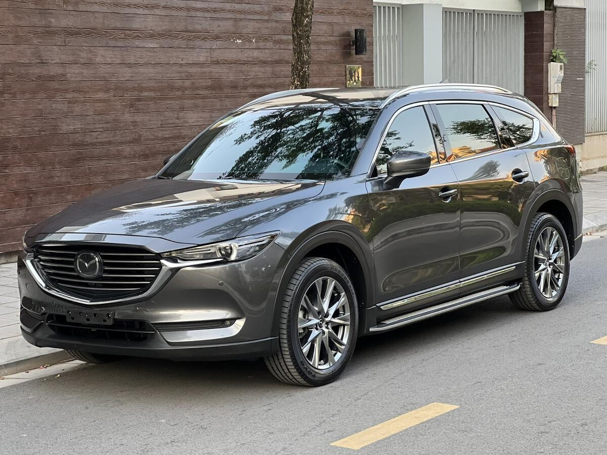 Alt: Mazda CX-8 2021 được trang bị nhiều công nghệ an toàn tiên tiến hỗ trợ lái xe an toàn.