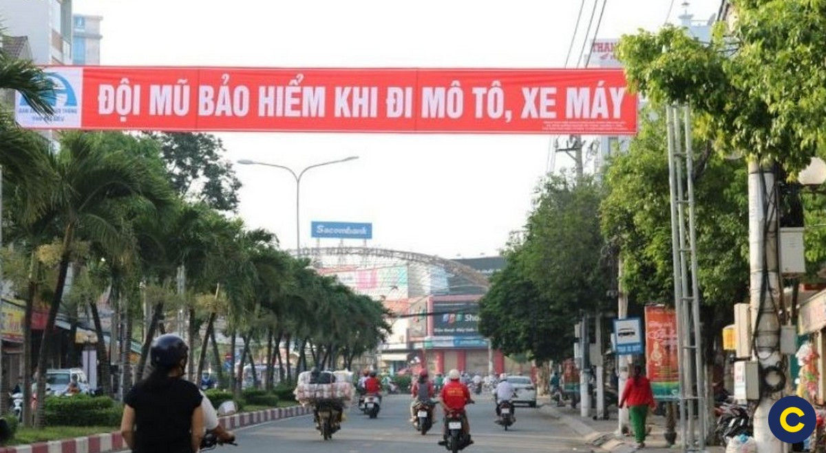 Alt text: Hình ảnh minh họa về hậu quả của việc không tuân thủ luật lệ giao thông, lái xe phóng nhanh vượt ẩu.