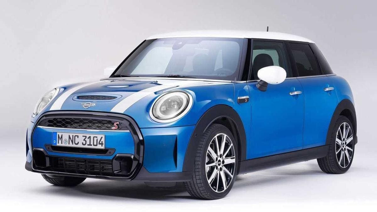 alt text: Xe Mini Cooper màu đỏ