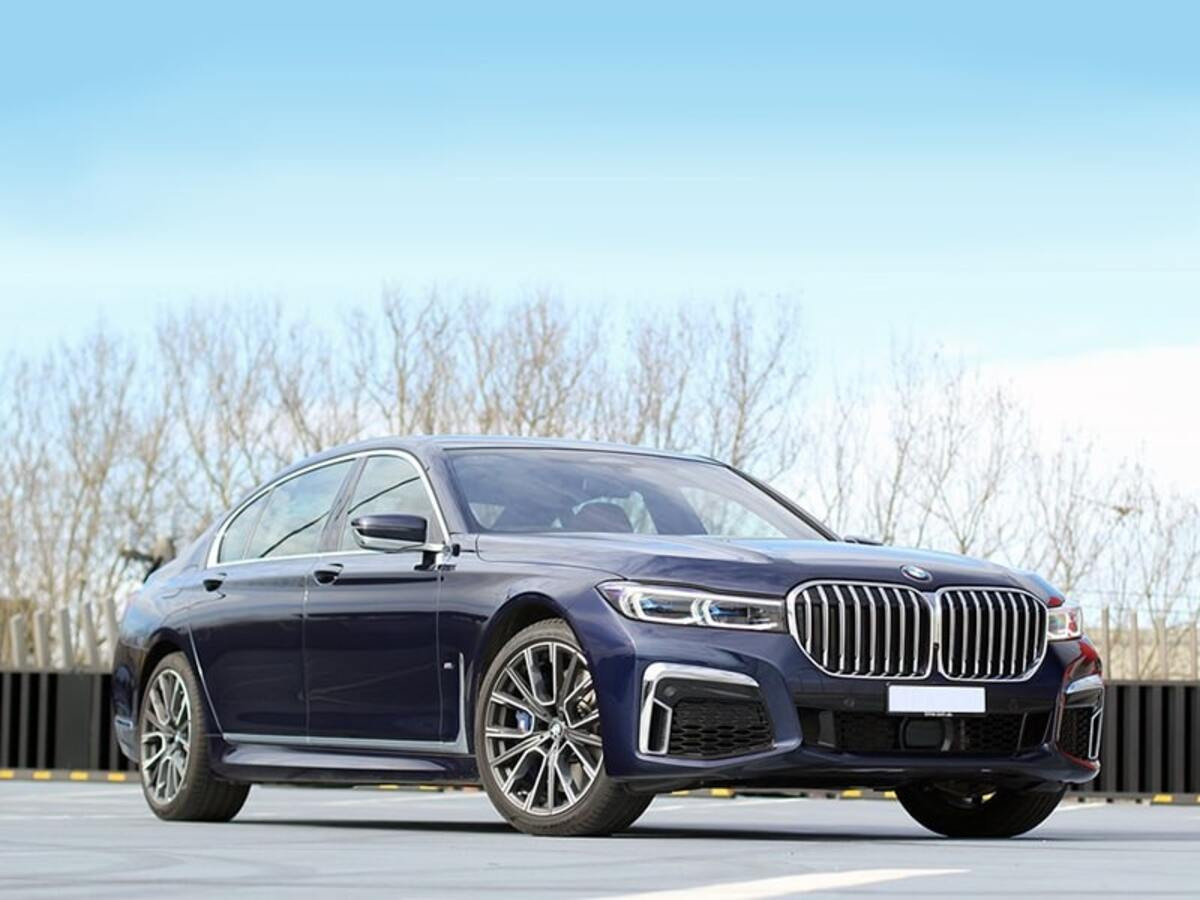 Bảng giá xe BMW 740Li dao động từ 6,5-7,3 tỷ VNĐ tùy theo tỉnh thành