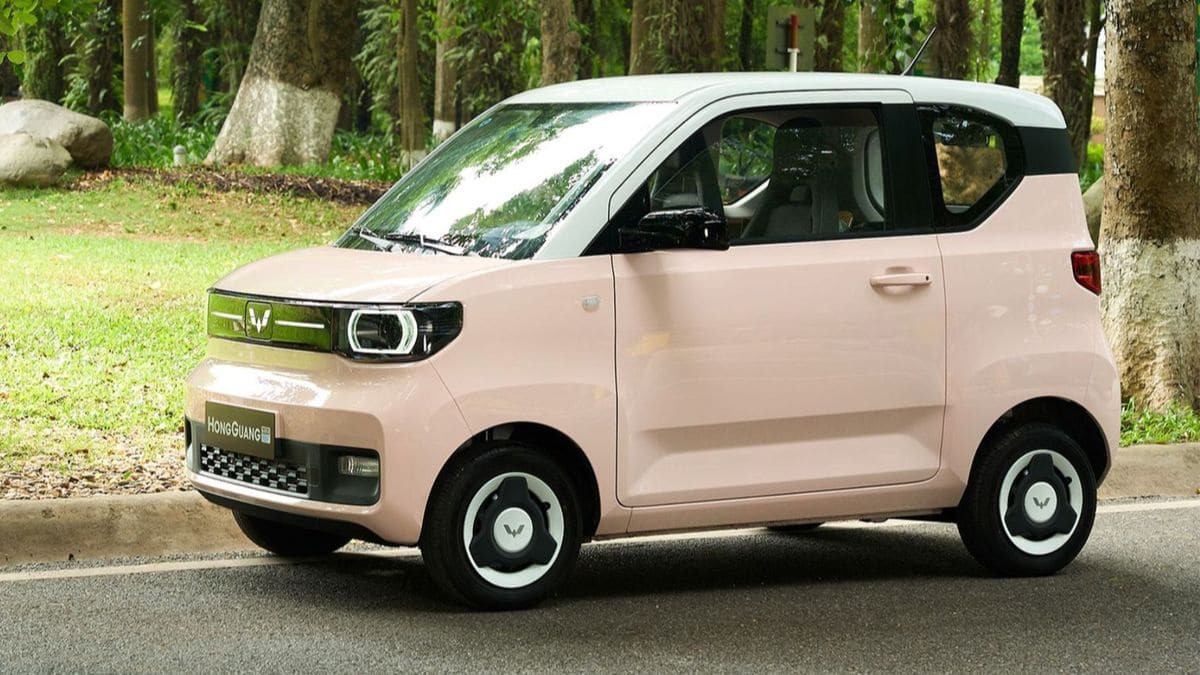 Bảng giá xe Wuling Mini EV các phiên bản khác nhau tùy thuộc động cơ, dung tích năng lượng
