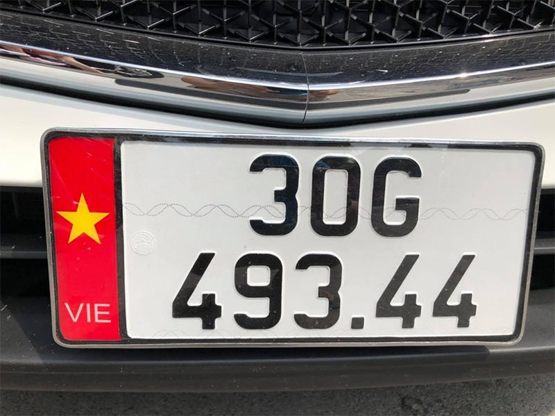 Biển số xe ô tô khung nhựa
