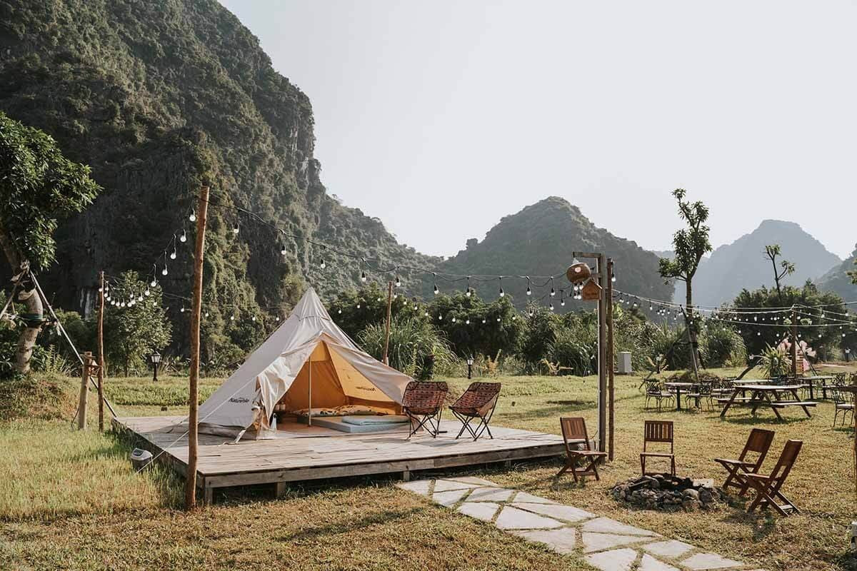 Cắm trại ở Bản Lác