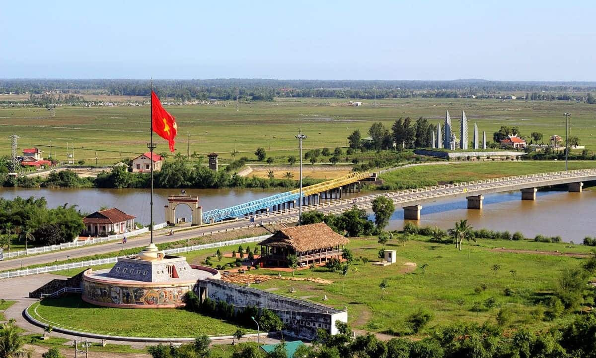 Cầu Hiền Lương - Sông Bến Hải