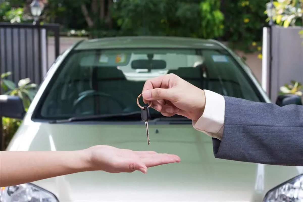 Chi phí bảo hiểm xe ô tô đứng tên công ty