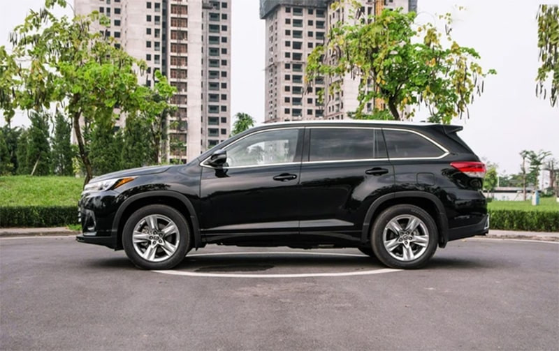 Đánh giá ngoại thất thân xe Toyota Highlander 2019