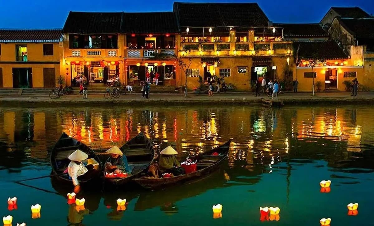 Dạo phố cổ Hội An