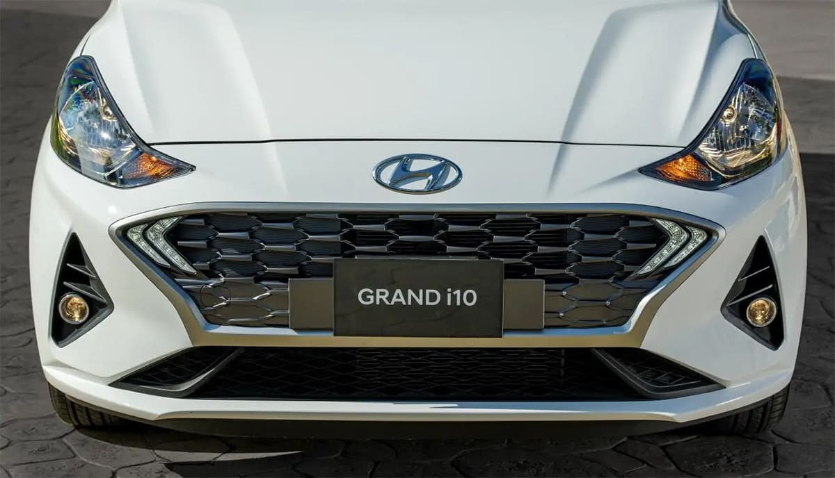 Đầu xe Hyundai Grand i10 2022