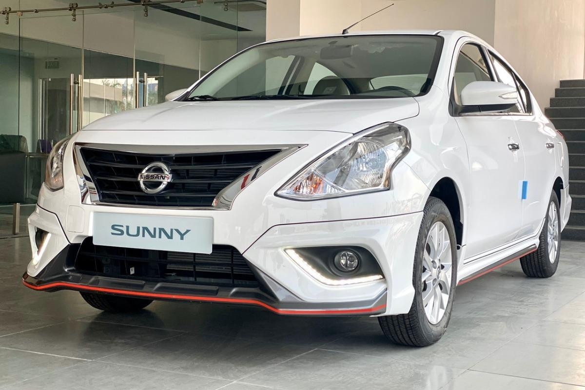 Đầu xe Nissan Sunny 2019