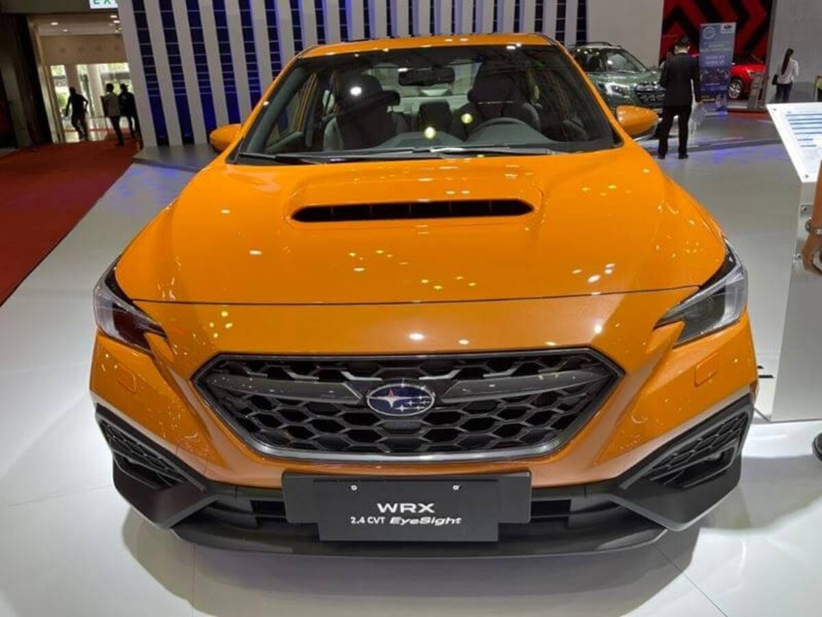 Đầu xe Subaru WRX 2025
