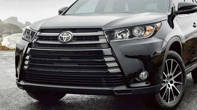 Đầu xe Toyota Highlander 2018