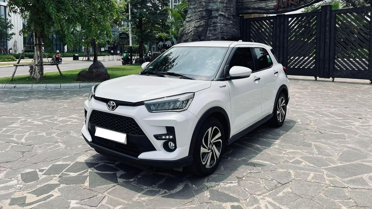 Đầu xe Toyota Raize 2022