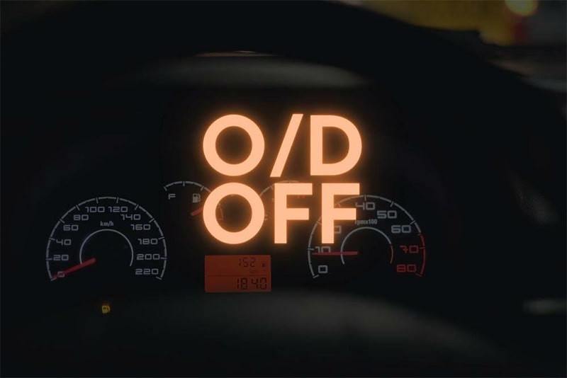 Đèn báo O/D trên bảng điều khiển