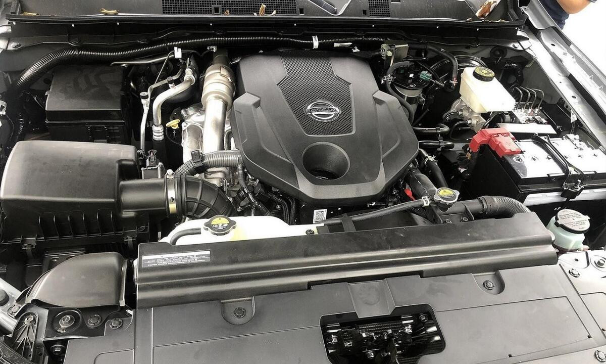 Động cơ Nissan Navara 2023