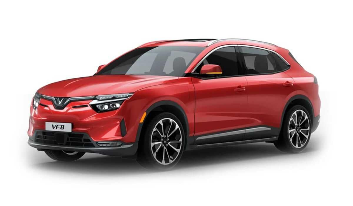 Dù ở cỡ trung nhưng VF 8 vẫn có thiết kế thân xe rất năng động