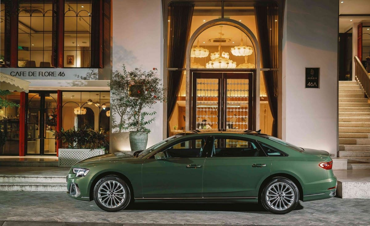 Đuôi xe Audi A8L