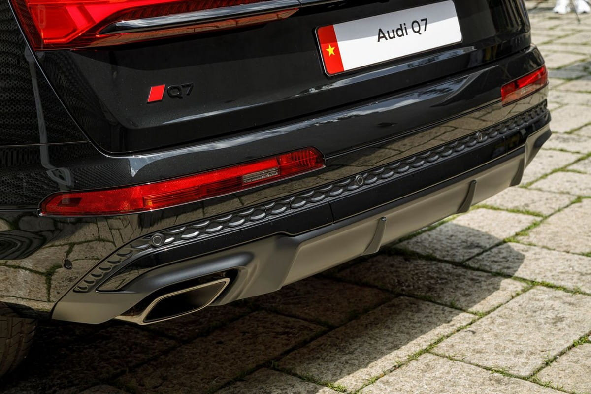 Đuôi xe Audi Q7 2025: Tinh tế và đẳng cấp