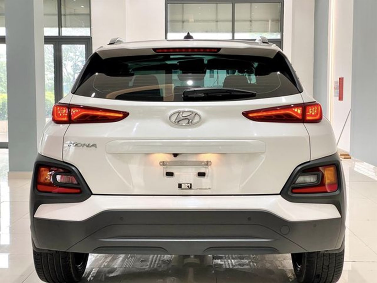 Đuôi xe Hyundai Kona 2023