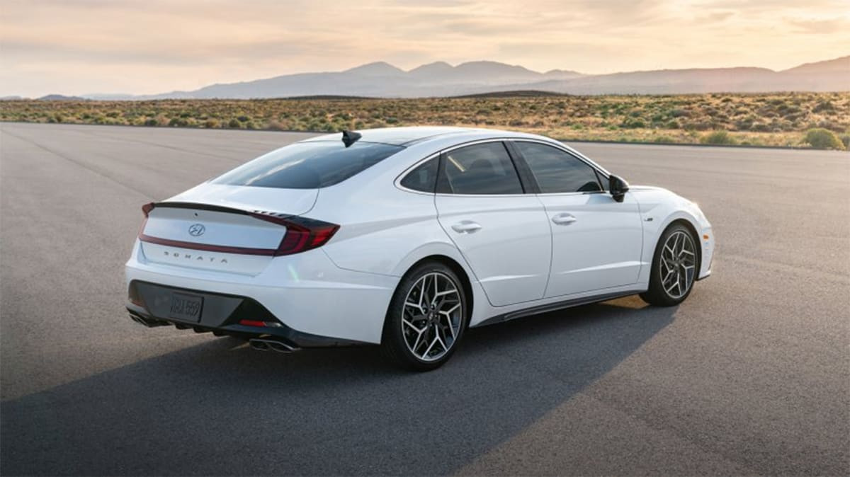 Đuôi xe Hyundai Sonata 2021