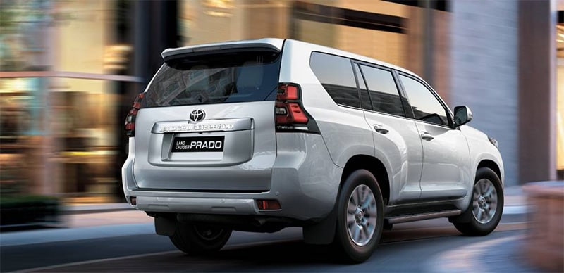 Đuôi xe Toyota Land Cruiser 2018