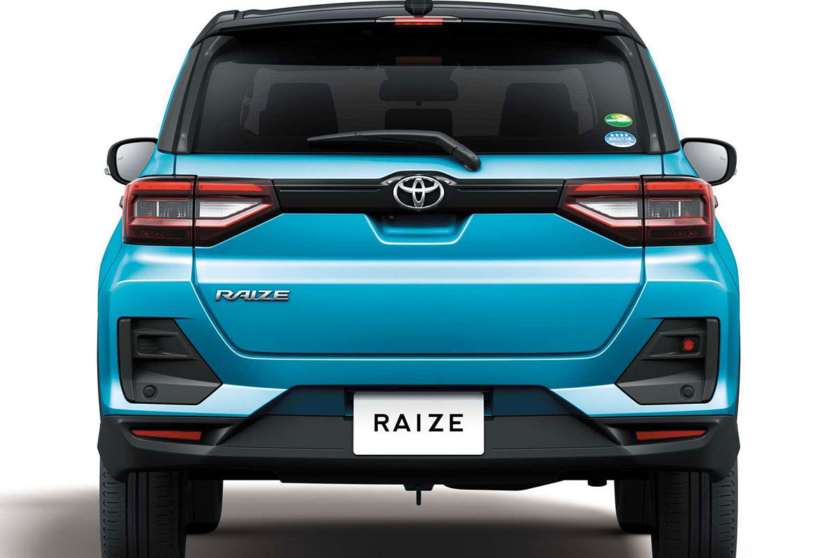Đuôi xe Toyota Raize 2022