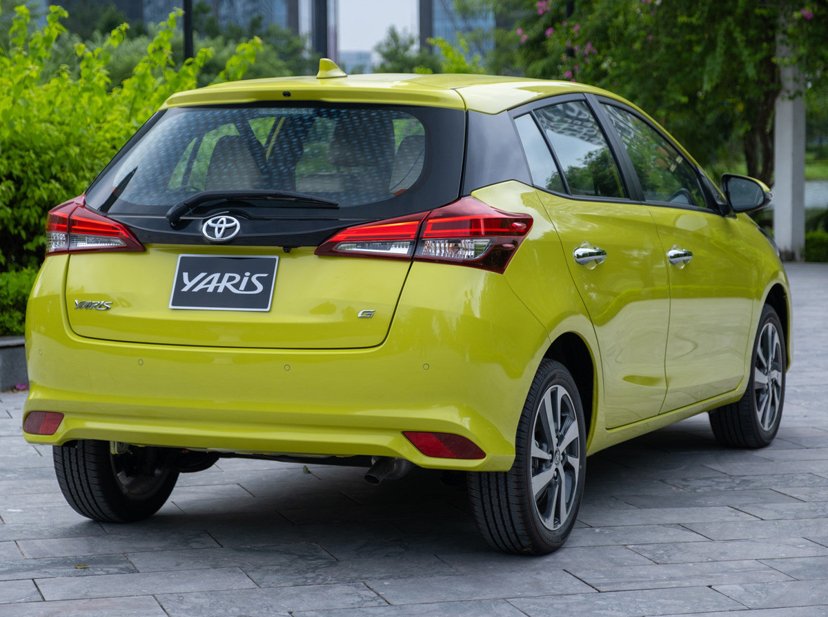Đuôi xe Toyota Yaris 2020 với cụm đèn hậu LED