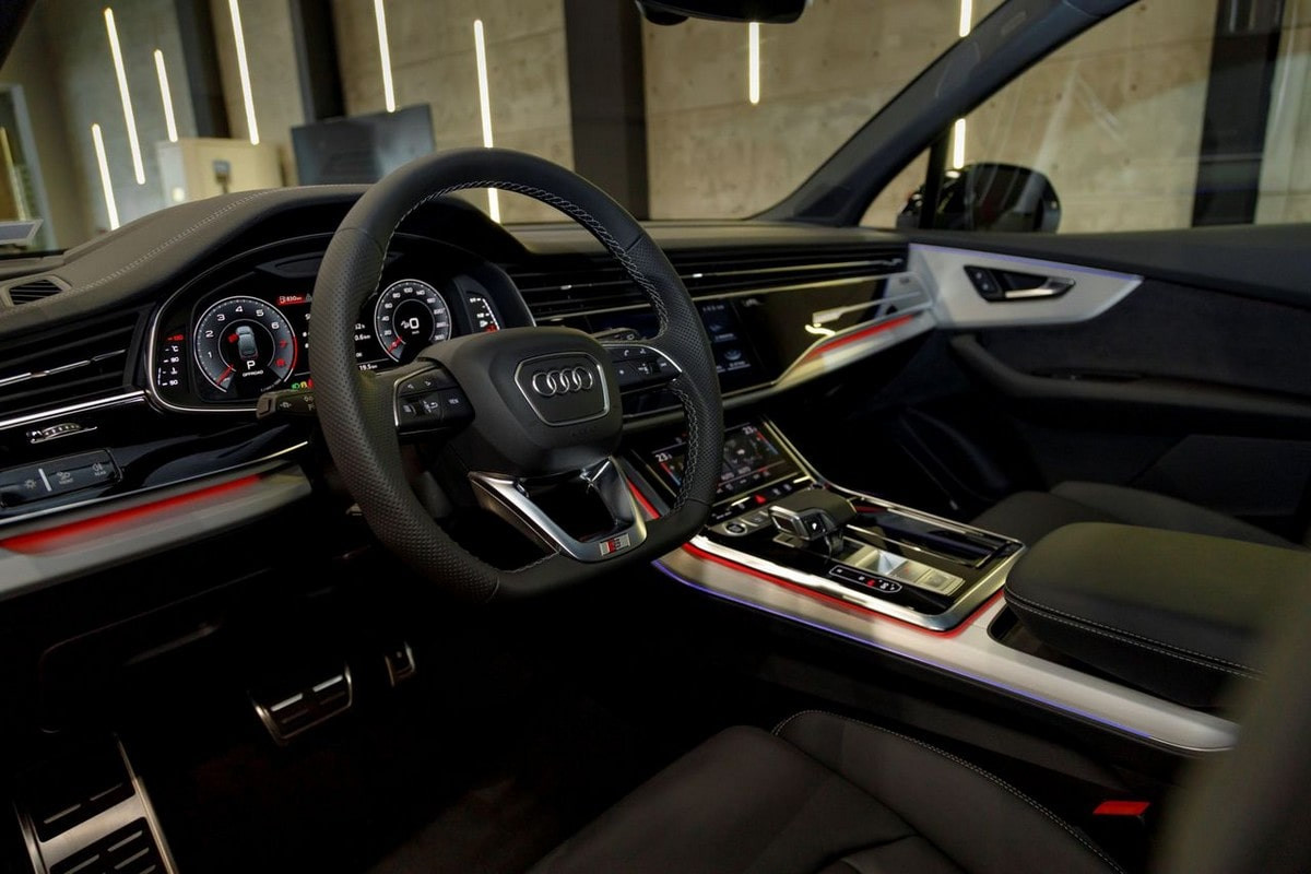 Ghế ngồi Audi Q7 2025: Thoải mái và rộng rãi