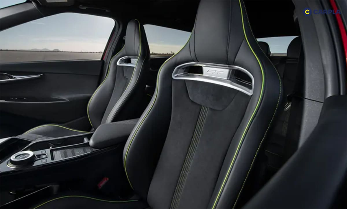 Ghế ngồi KIA EV6 thiết kế thể thao, mang lại cảm giác thoải mái