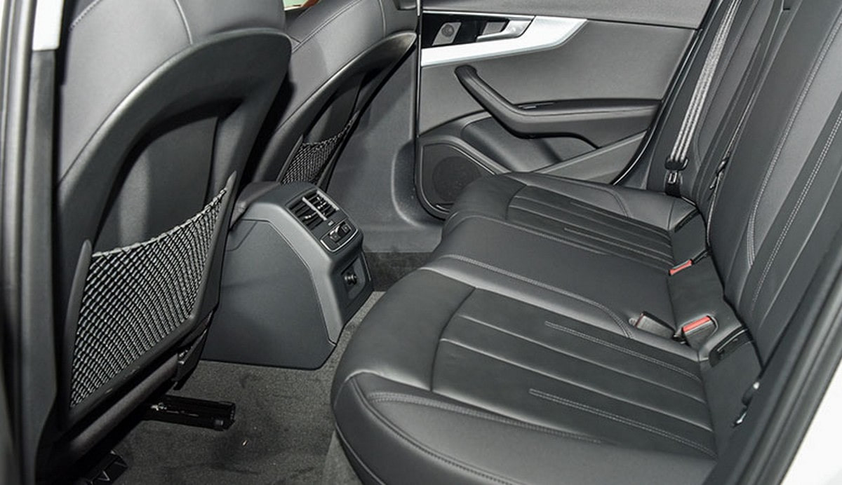 Ghế sau Audi A4