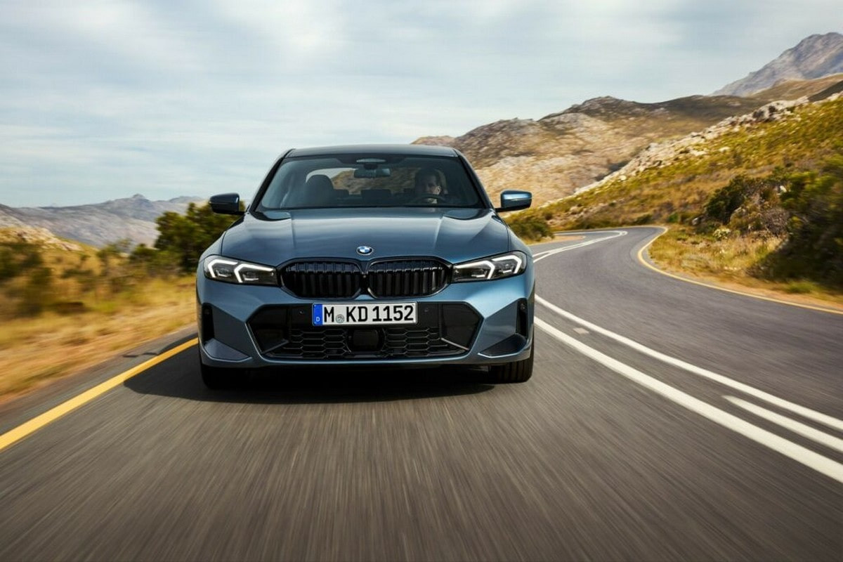 Hệ thống đèn LED Adaptive của BMW 3 Series 2025