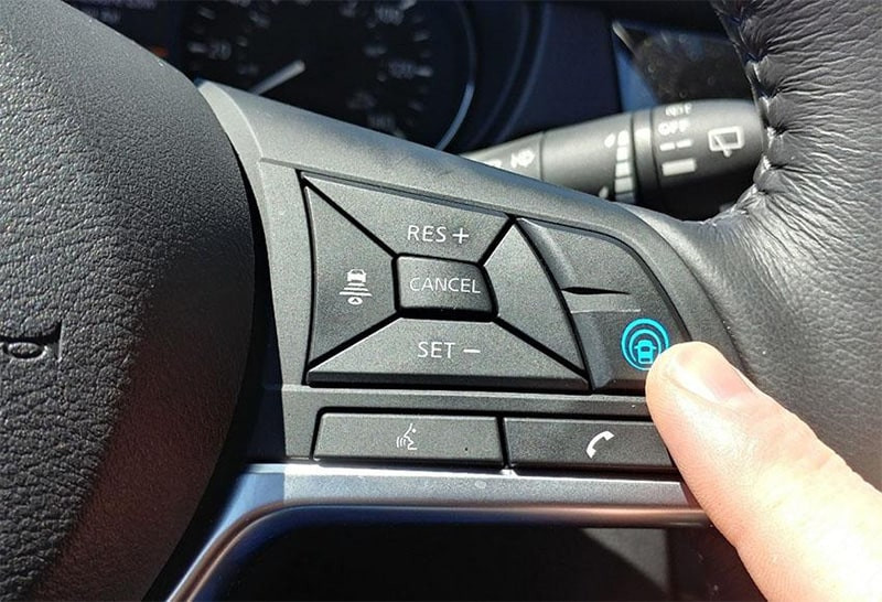 Hướng dẫn sử dụng chế độ Cruise Control