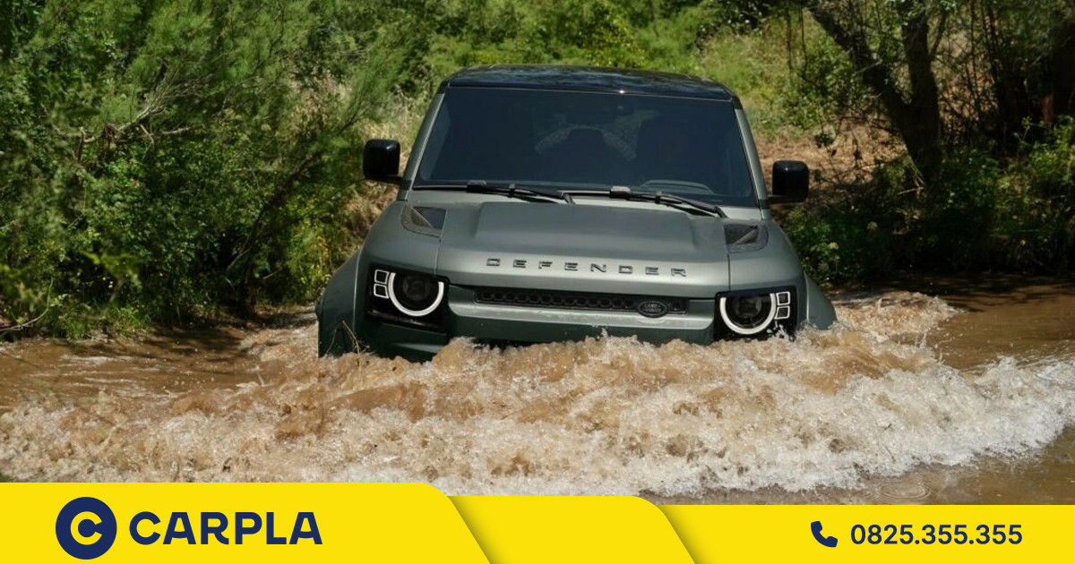 Khả năng lội nước Land Rover Defender Octa