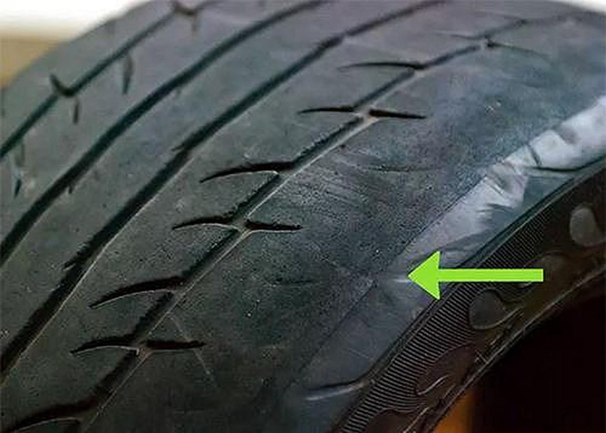 Khi nào nên thay lốp xe ô tô?