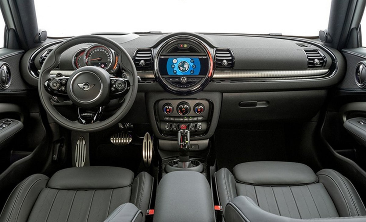 Khoang lái của Mini JCW
