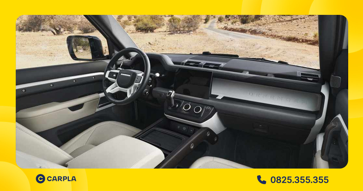 Khoang lái Land Rover Defender Octa