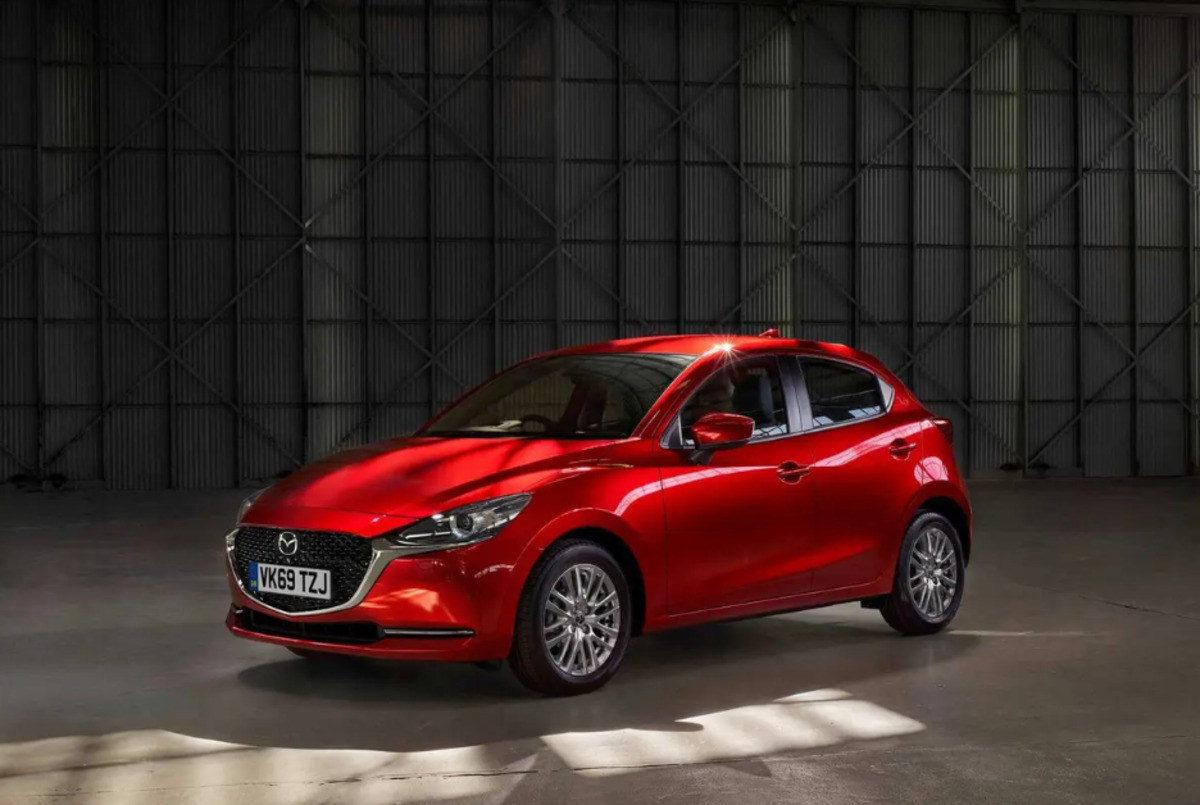 Kích thước Mazda 2 2020 lý tưởng cho việc di chuyển trong phố