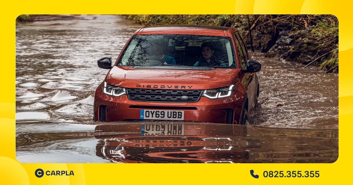 Land Rover Discovery Sport vận hành mạnh mẽ trên mọi địa hình