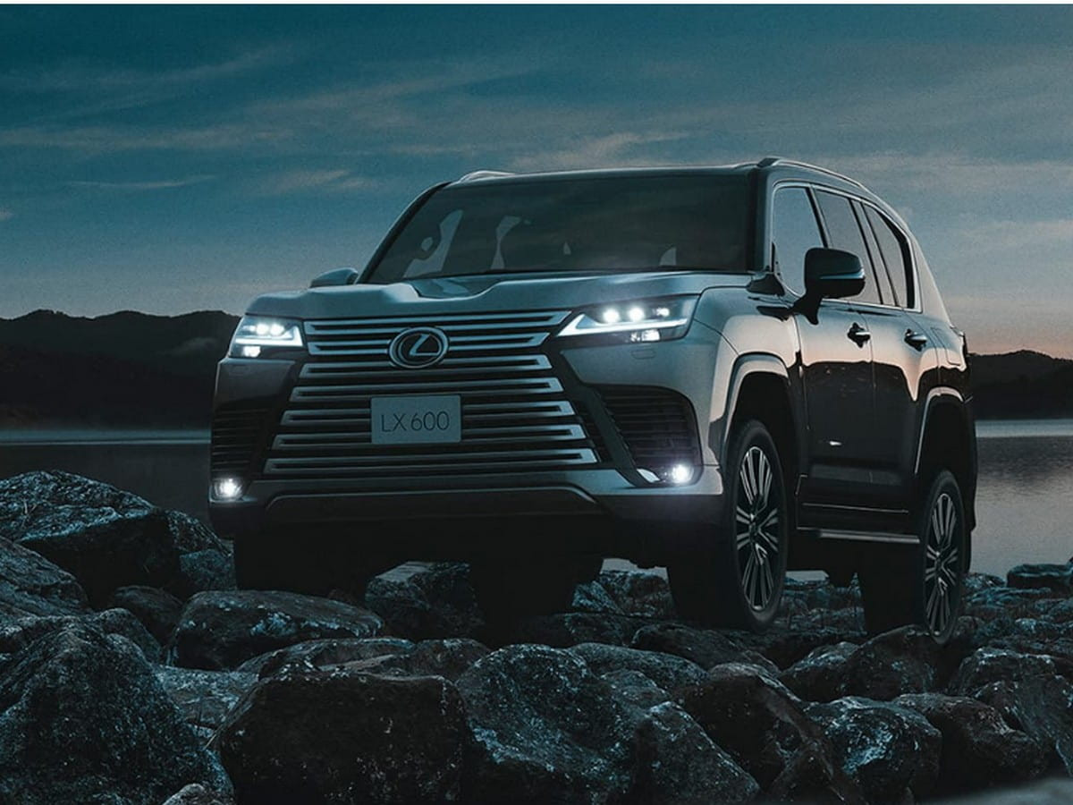 Lexus LX 600 Urban 2024: Khả năng vận hành mạnh mẽ