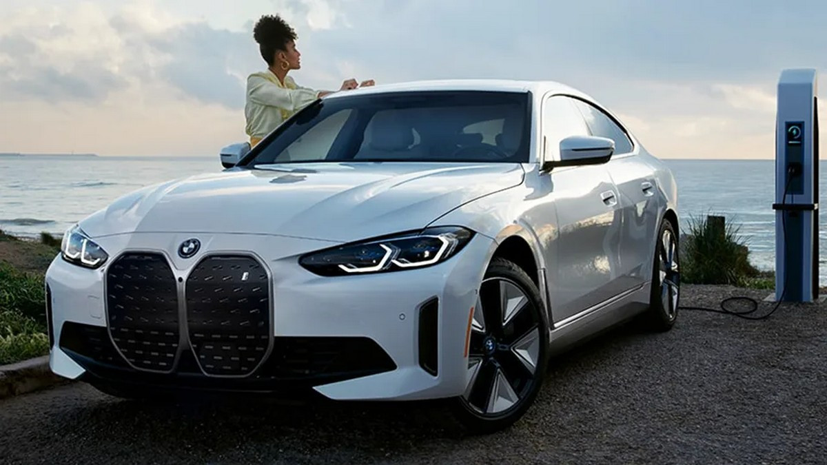 Lưới tản nhiệt BMW i4