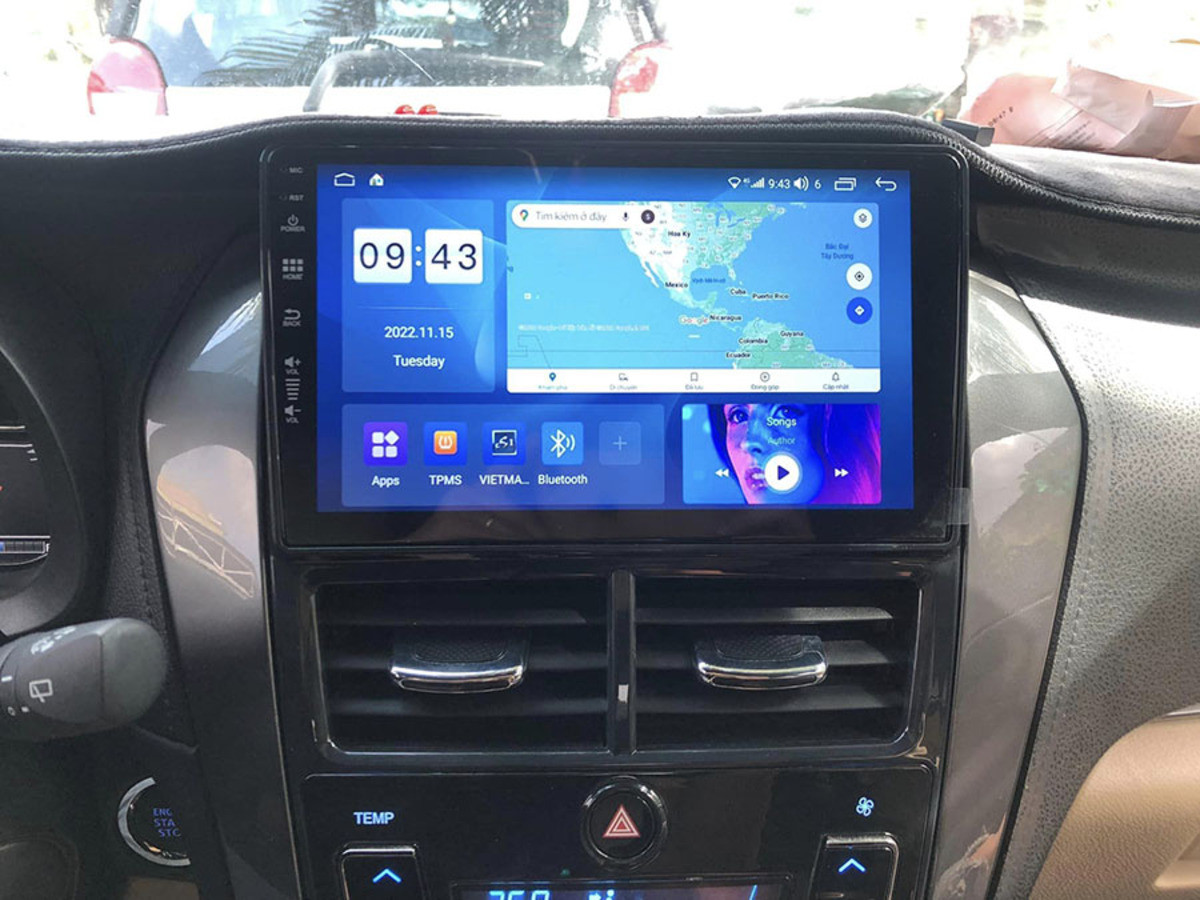 Màn hình cảm ứng Toyota Yaris 2020