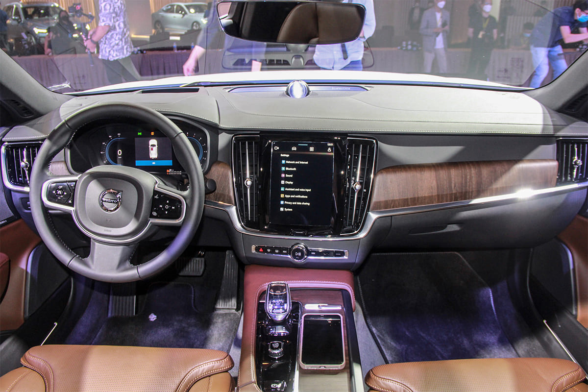 Màn hình giải trí Volvo S90