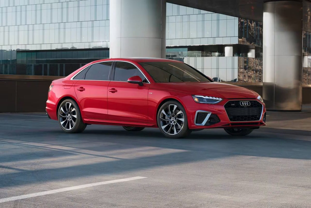 Mua xe Audi A4 trả góp