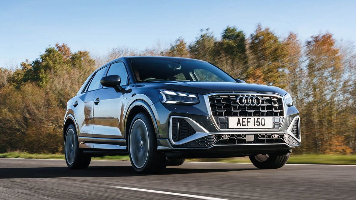 Ngoại thất Audi Q2 2025 với thiết kế góc cạnh