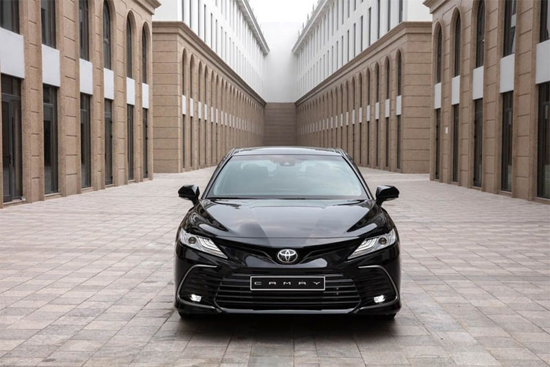 Ngoại thất đầu xe Toyota Camry 2022