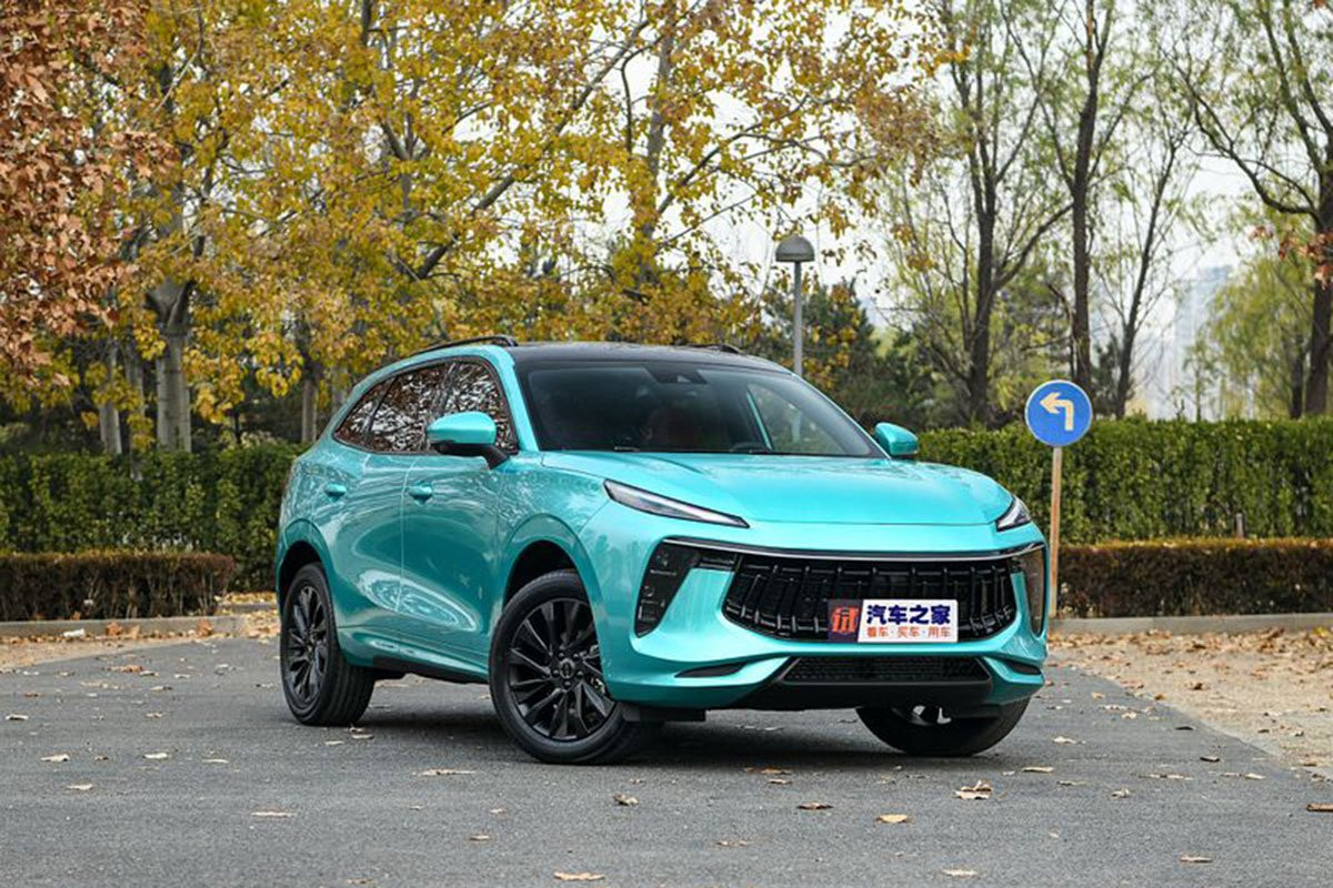 Ngoại thất Dongfeng T5 Evo 2021