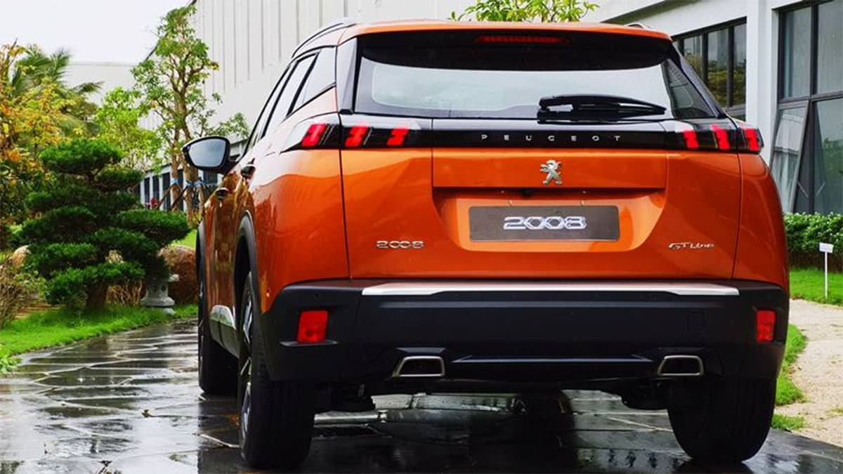 Ngoại thất đuôi xe Peugeot 2008