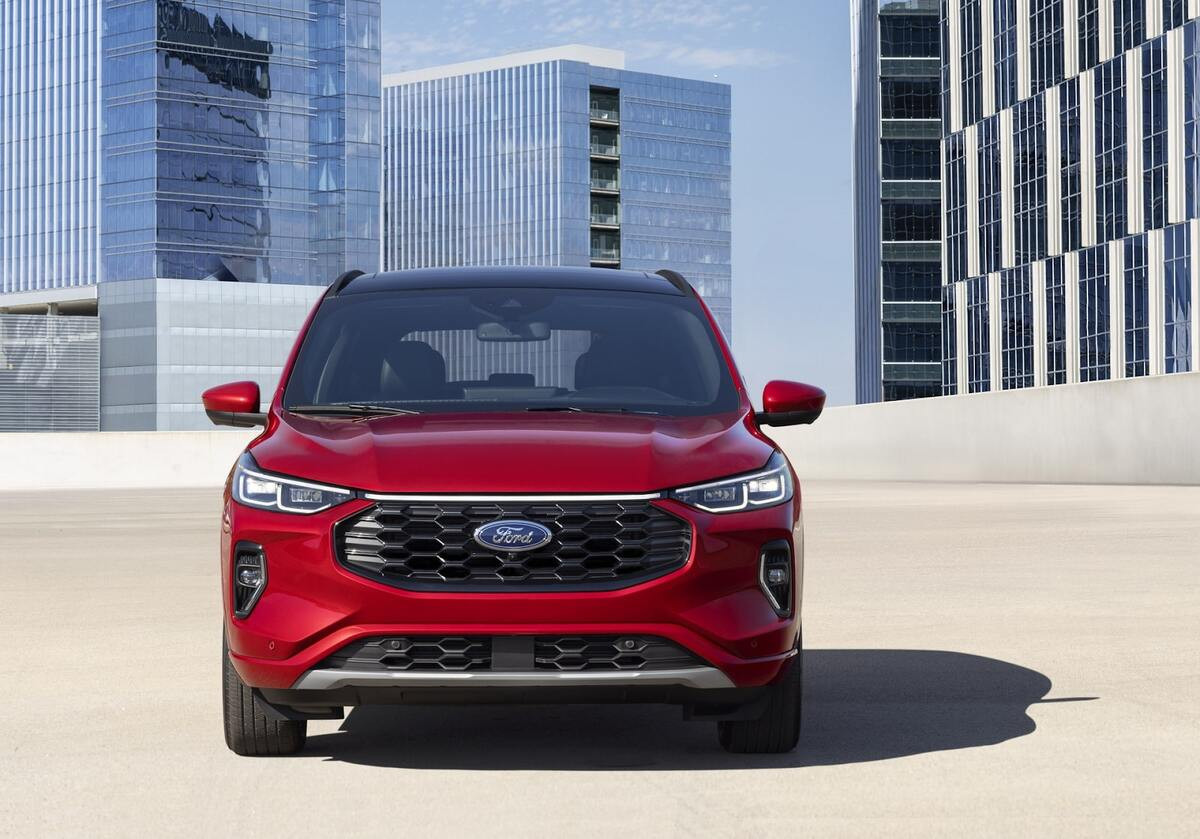 Ngoại thất Ford Escape 2023