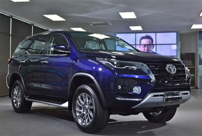 Ngoại thất Toyota Fortuner 2021