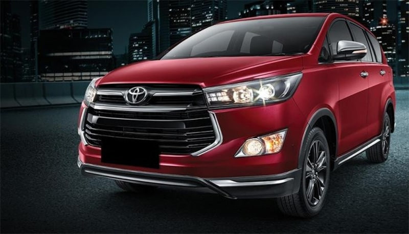 Ngoại thất Toyota Innova 2018